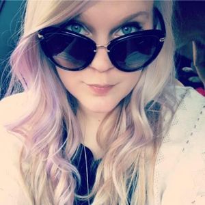 Meet your Posher, Blair